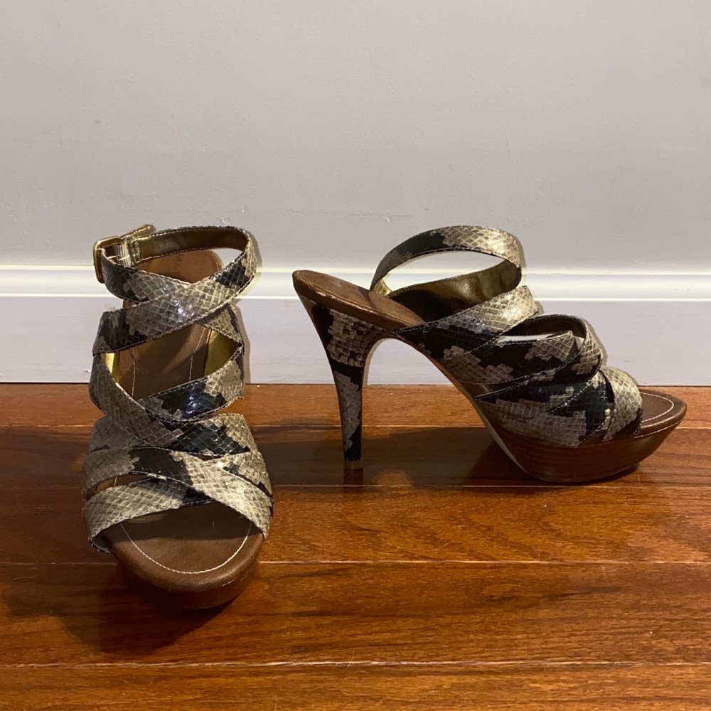 Marc Fisher Snake skin print platform strappy heal
